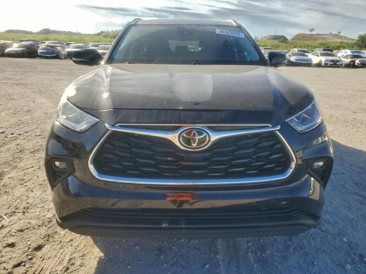 2021 TOYOTA HIGHLANDER LIMITED photo 5