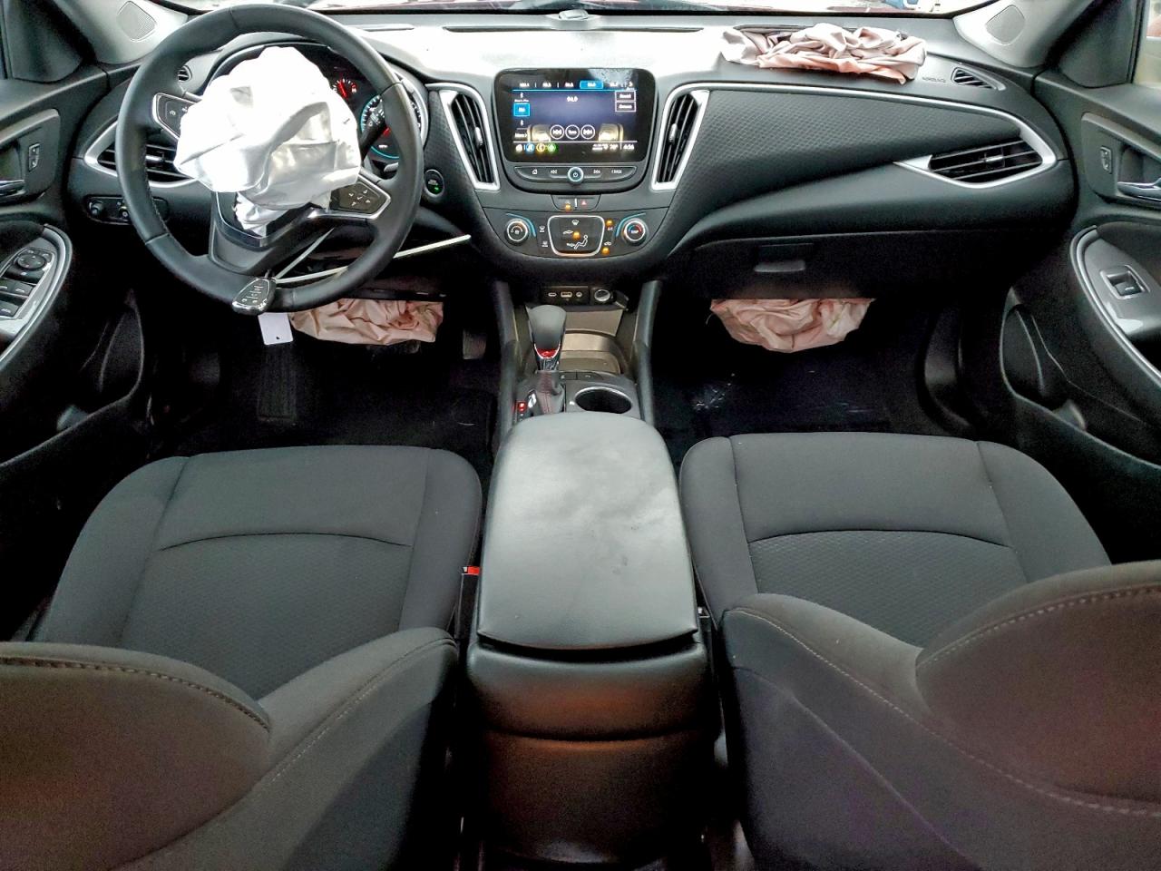 2024 CHEVROLET MALIBU RS photo 22