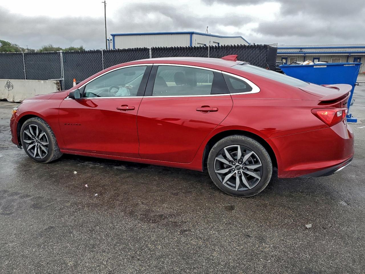 2024 CHEVROLET MALIBU RS photo 4