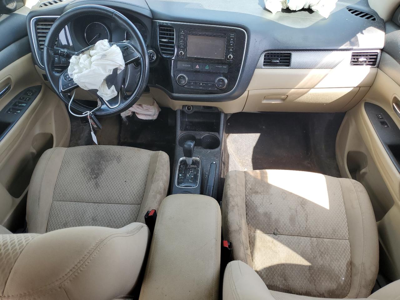 2016 MITSUBISHI OUTLANDER SE photo 8