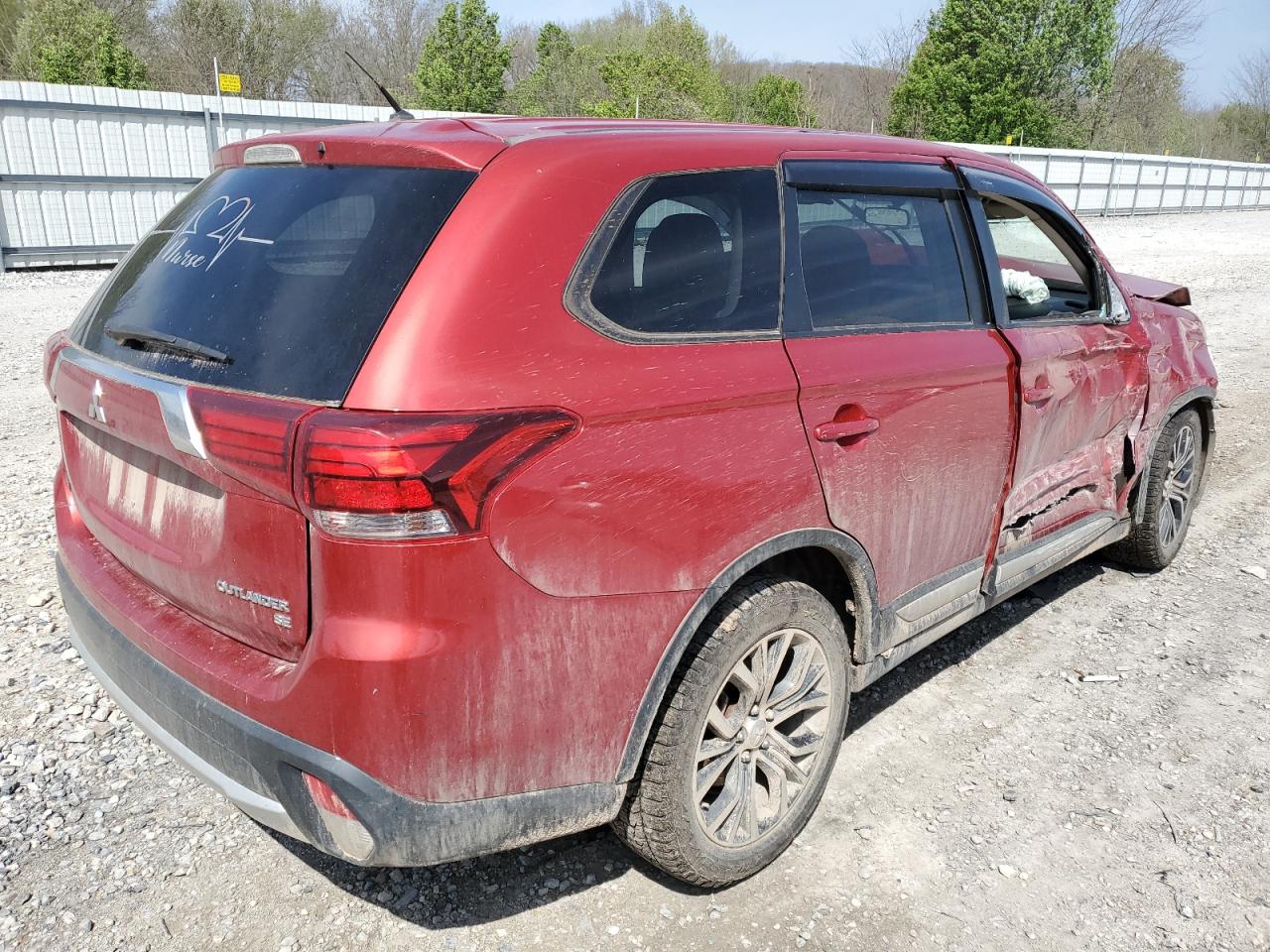 2016 MITSUBISHI OUTLANDER SE photo 3