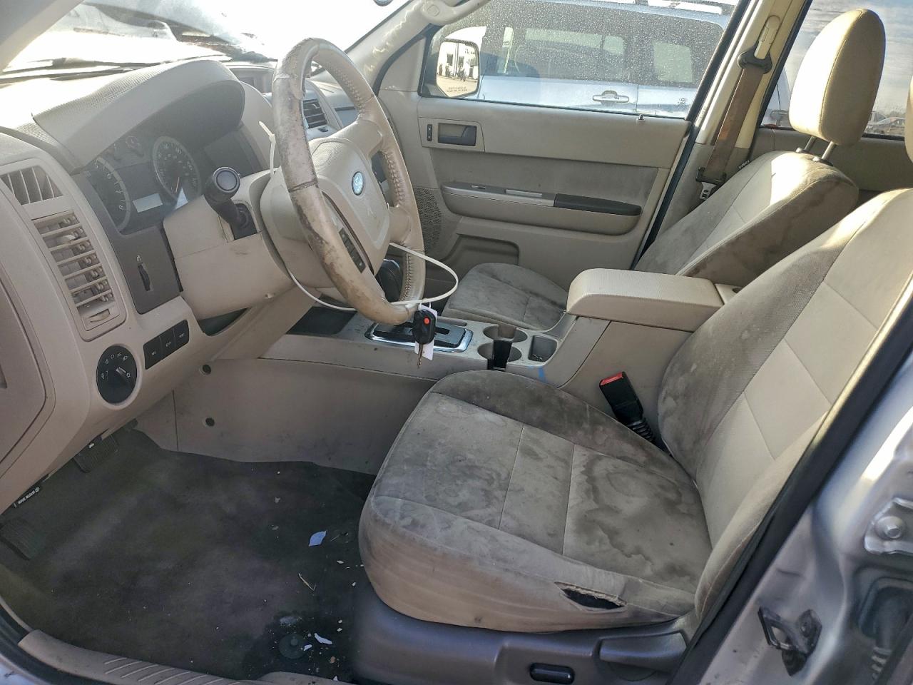 2012 FORD ESCAPE XLT photo 7