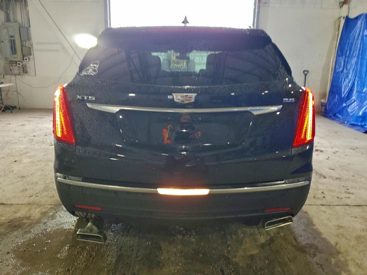 2017 CADILLAC XT5 LUXURY photo 6