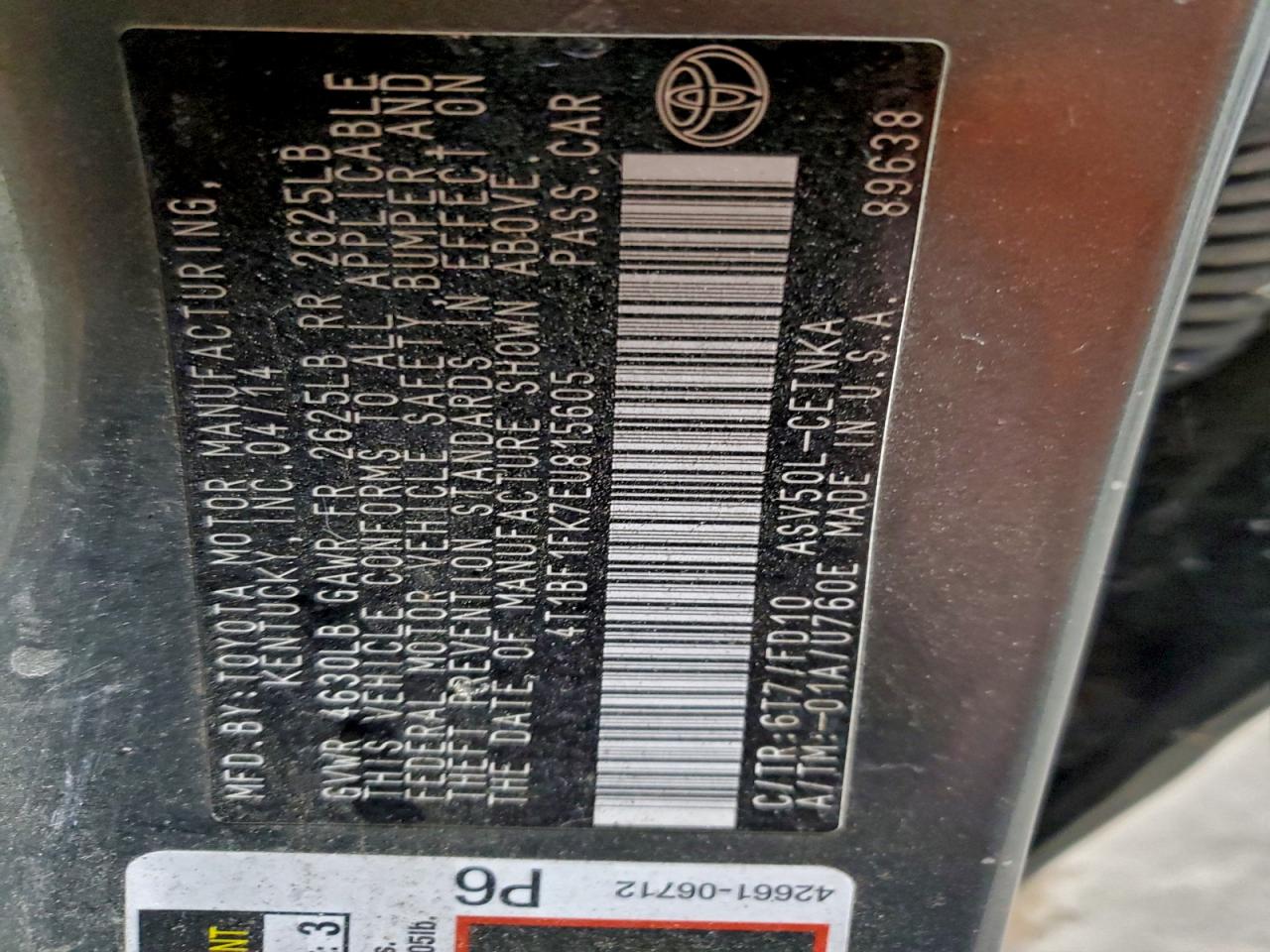 2014 TOYOTA CAMRY L photo 12