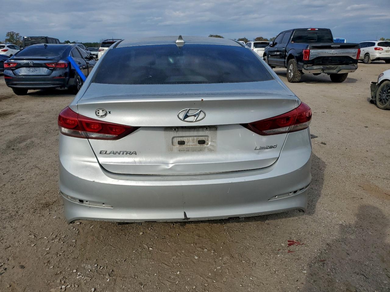 2018 HYUNDAI ELANTRA SEL photo 6