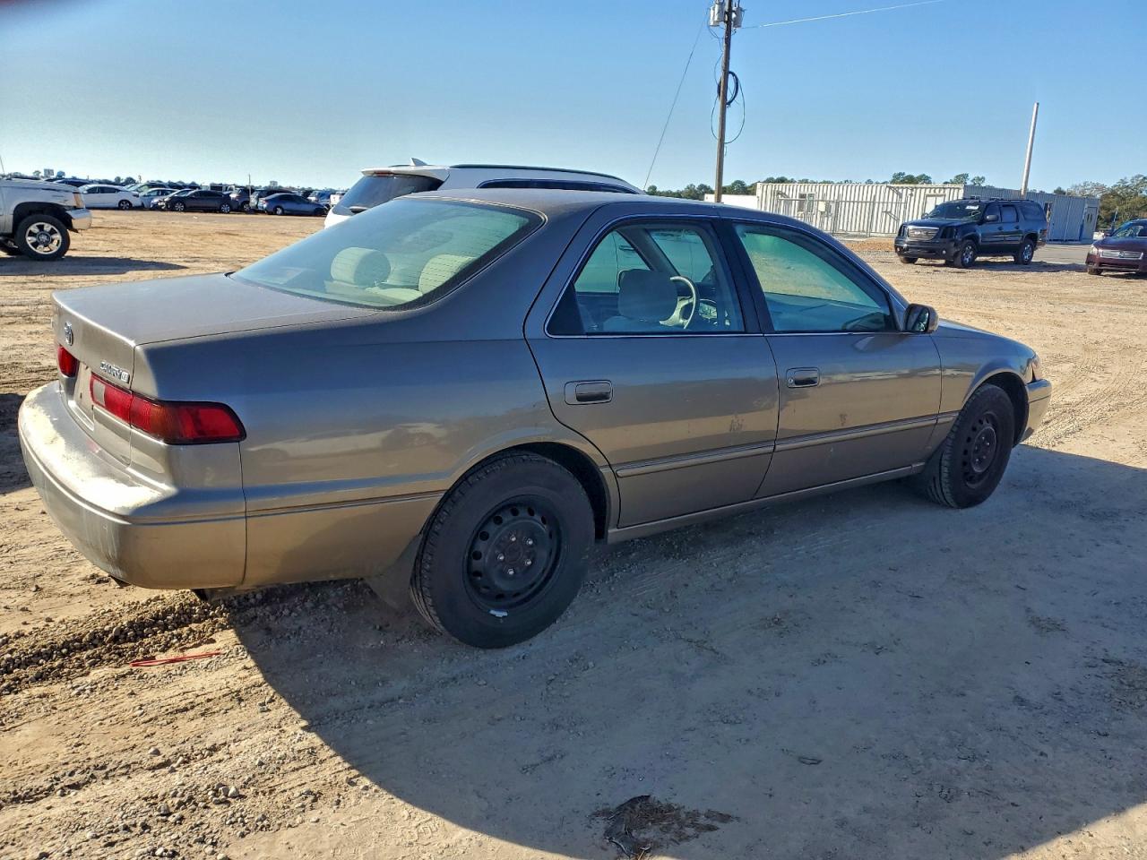1999 TOYOTA CAMRY CE photo 5
