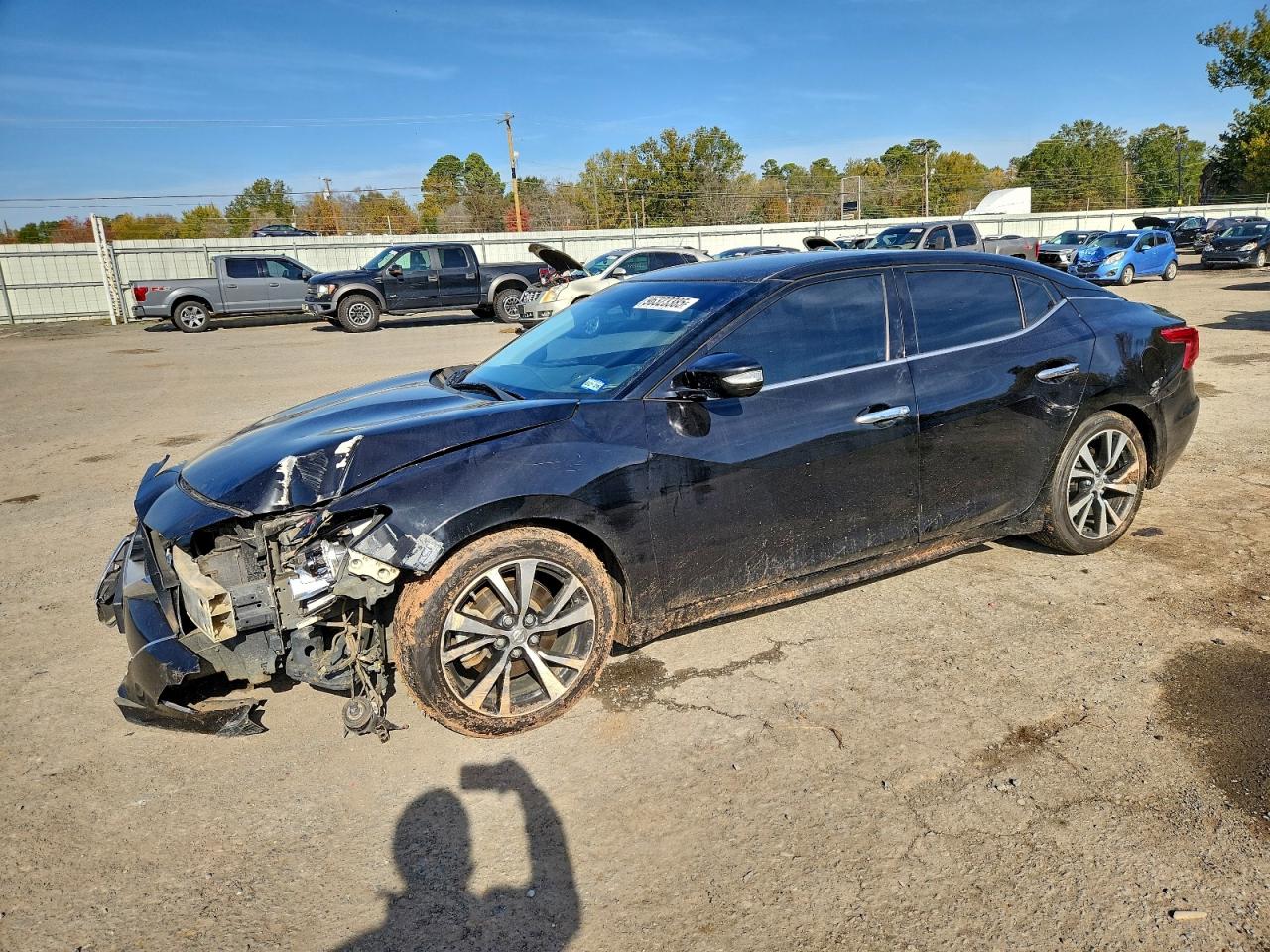 2017 NISSAN MAXIMA