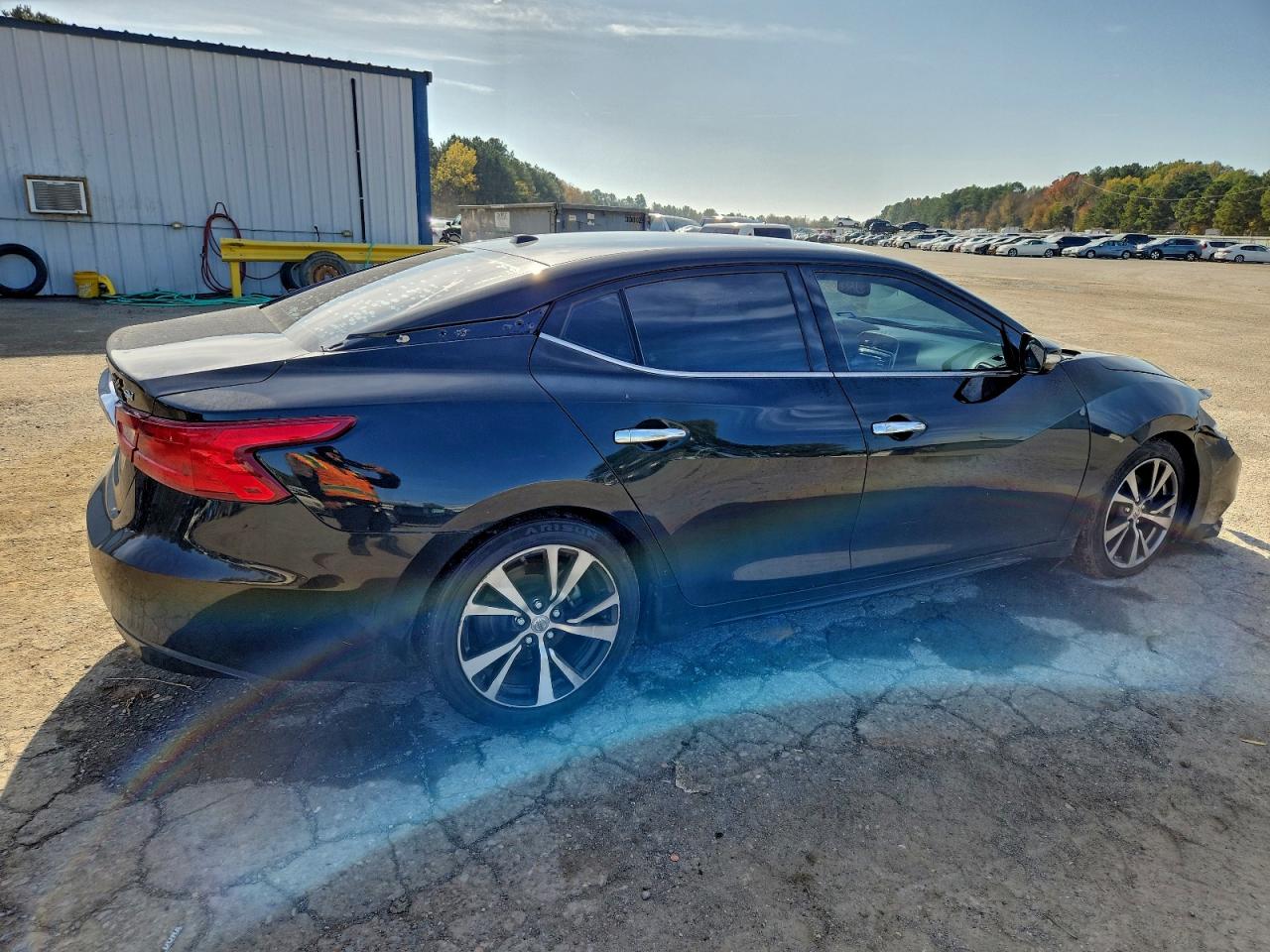 2017 NISSAN MAXIMA 3.5S photo 3