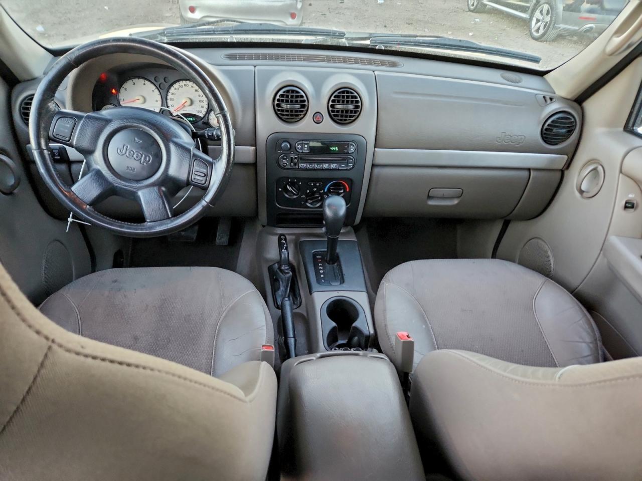 2003 JEEP LIBERTY photo 8