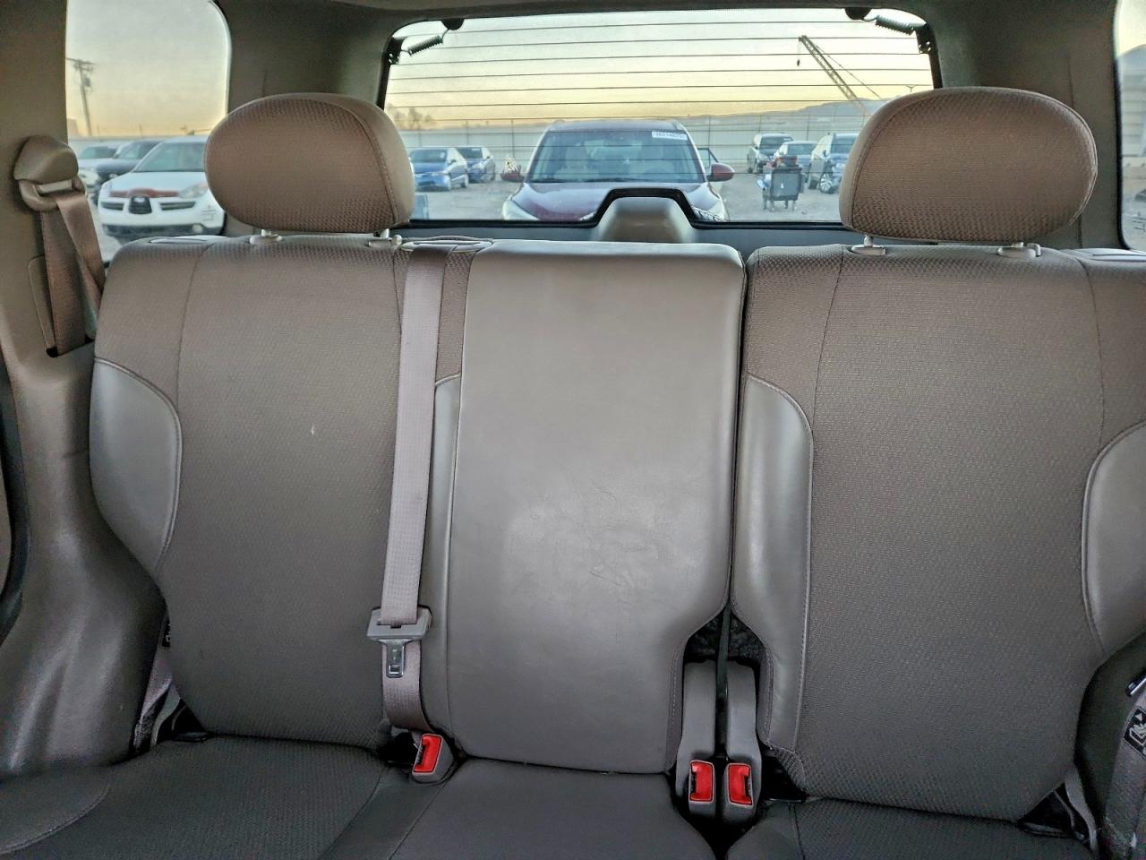 2003 JEEP LIBERTY photo 10