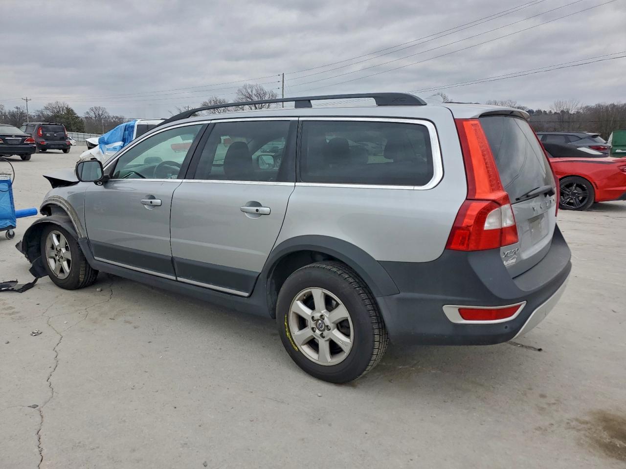 2011 VOLVO XC70 3.2 photo 2