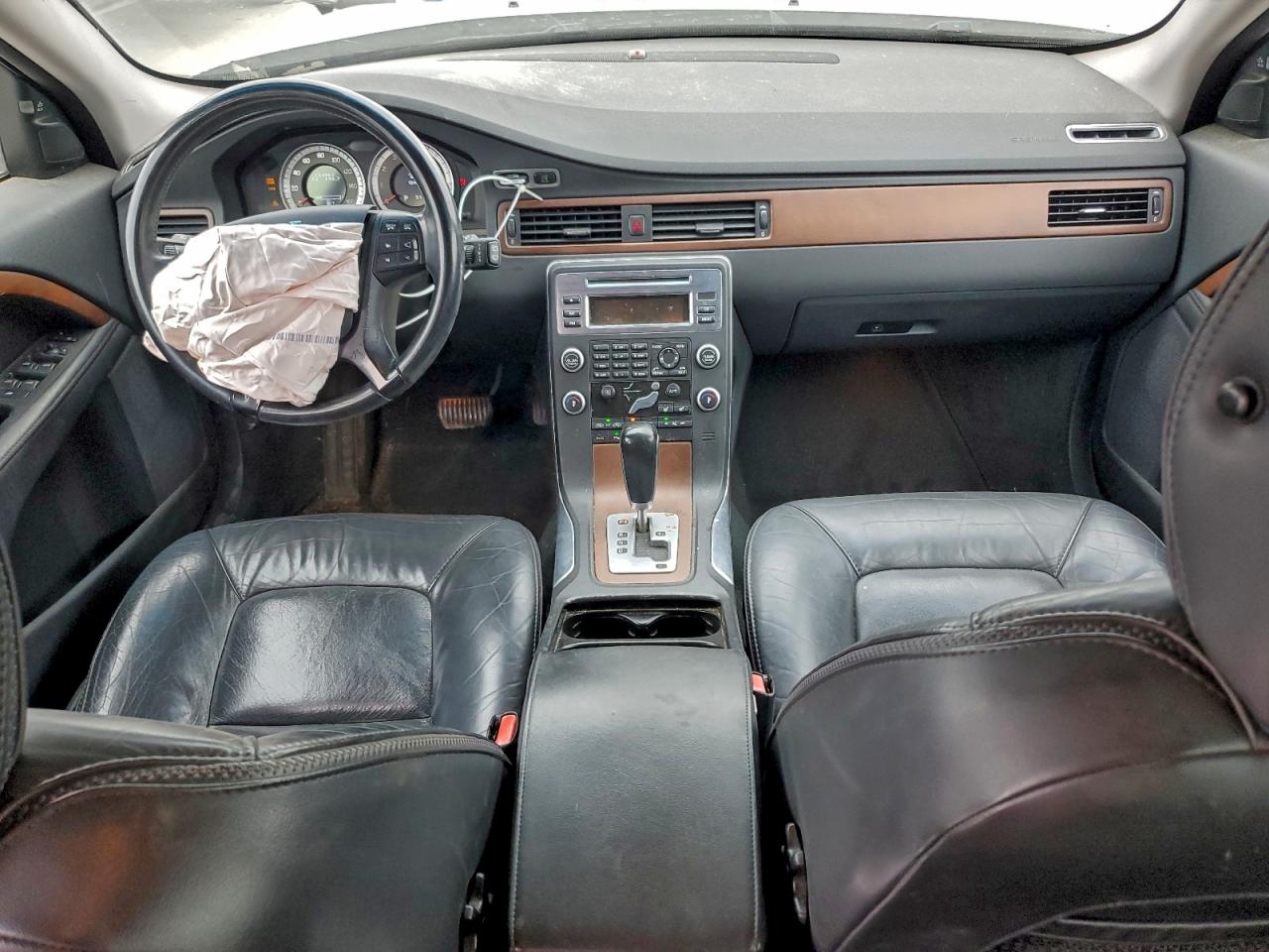 2011 VOLVO XC70 3.2 photo 8