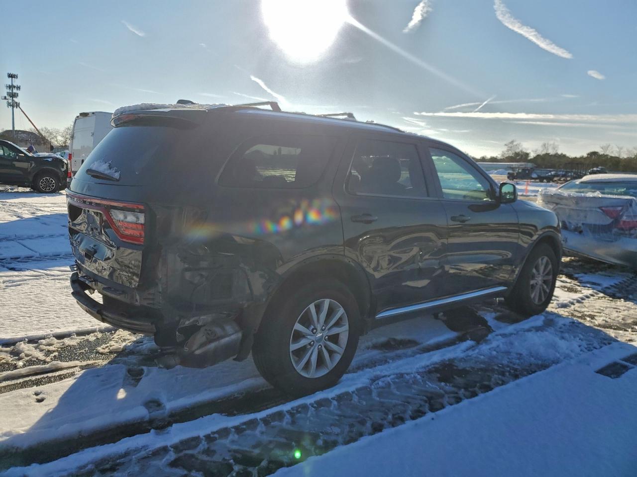 2015 DODGE DURANGO SXT photo 3