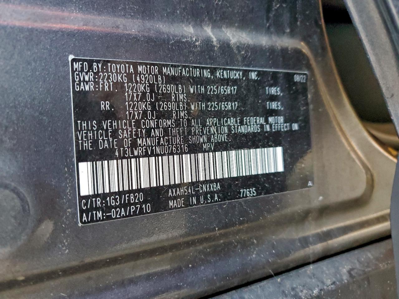 2022 TOYOTA RAV4 LE photo 14