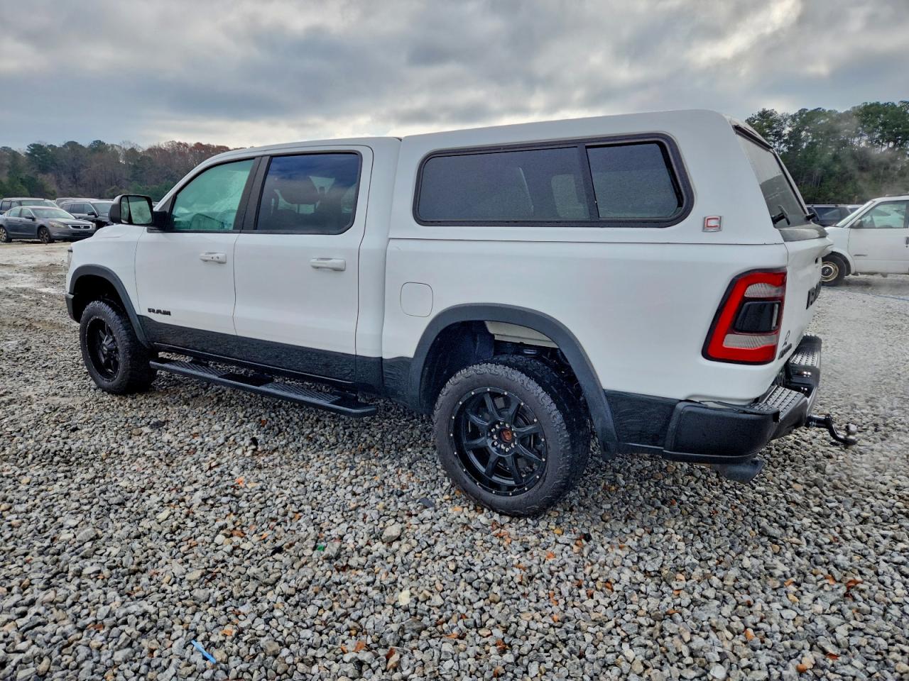 2019 RAM 1500 REBEL photo 4