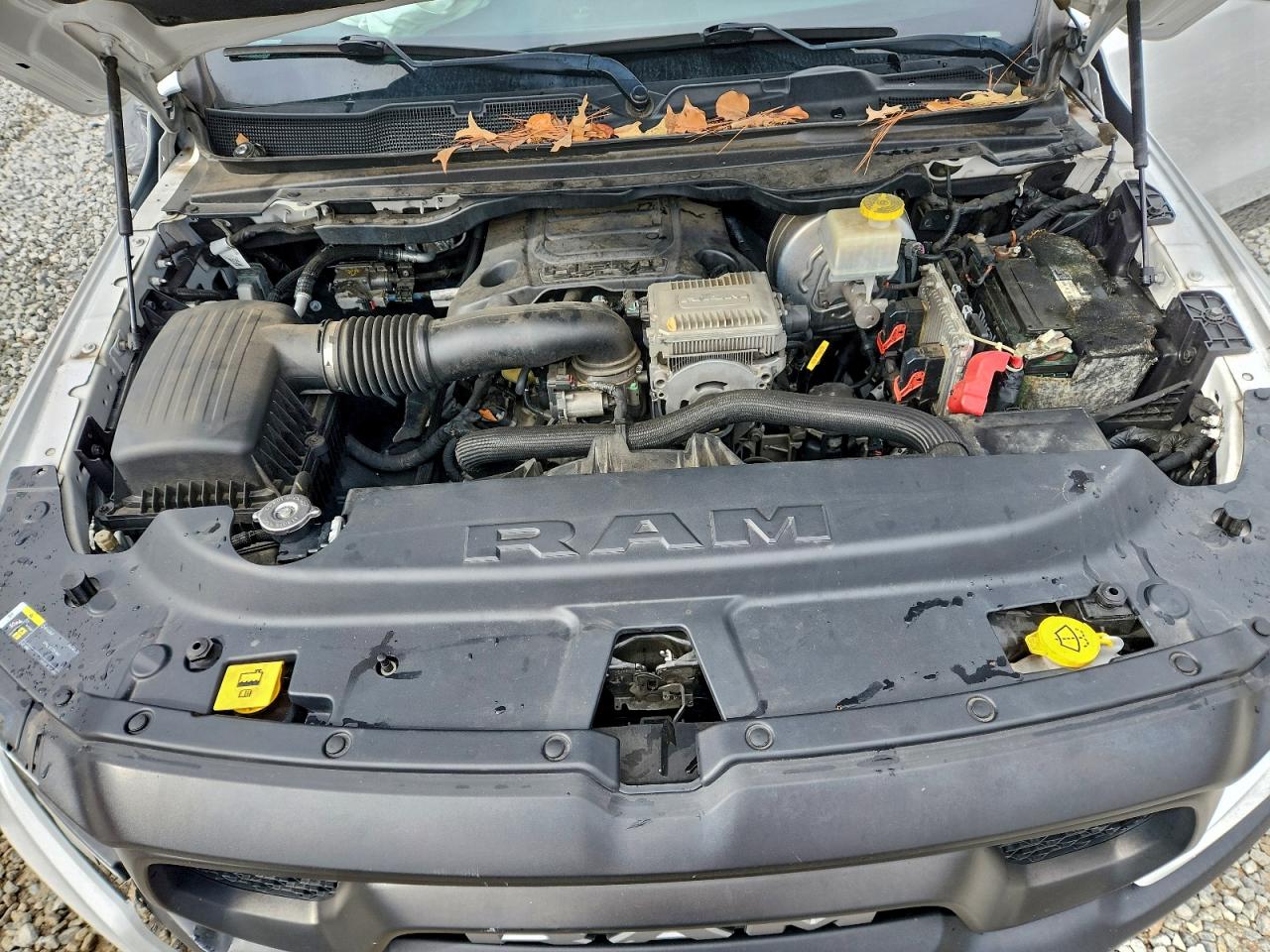 2019 RAM 1500 REBEL photo 31