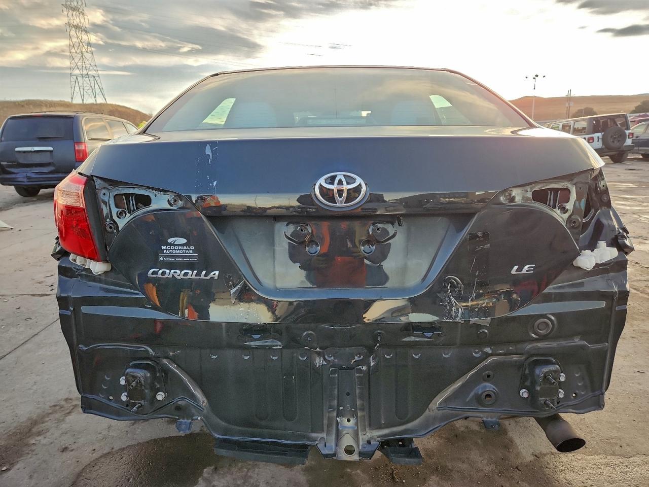 2017 TOYOTA COROLLA L photo 11