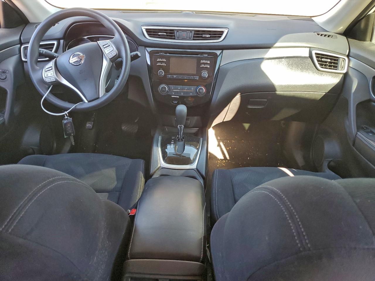 2016 NISSAN ROGUE S photo 8
