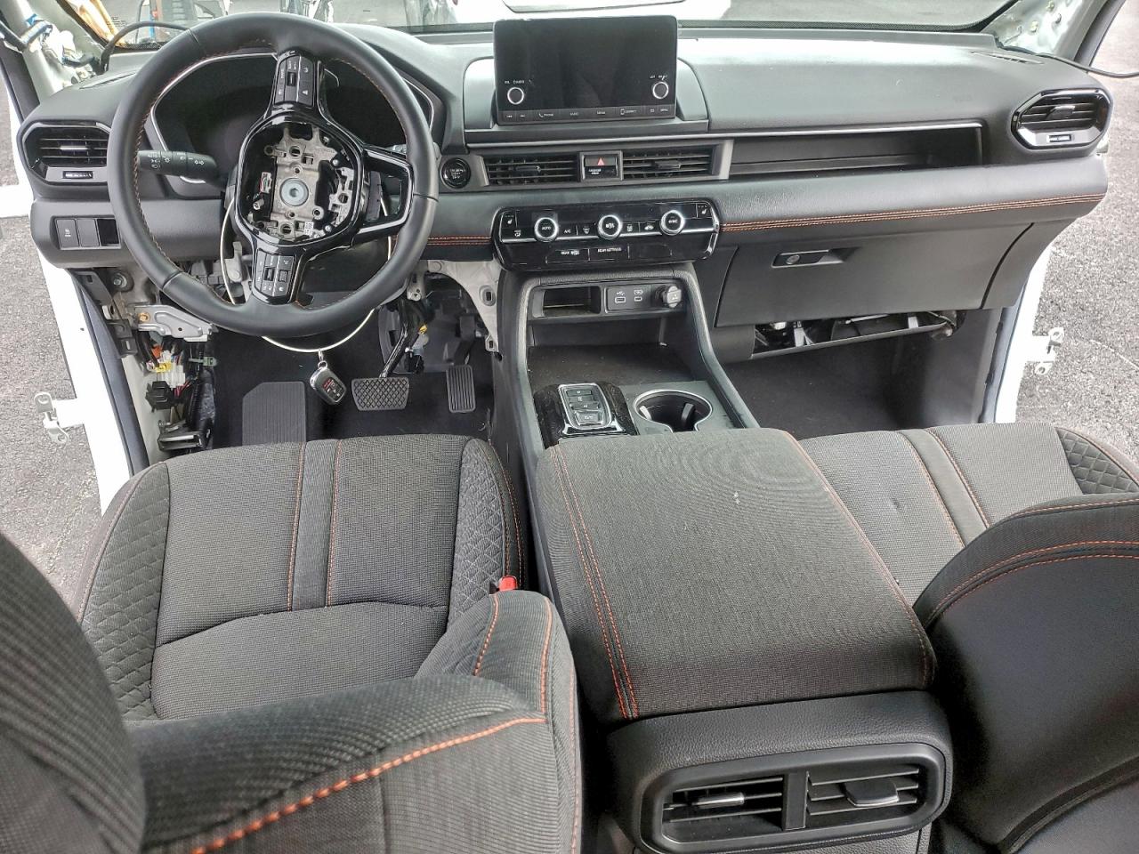 2025 HONDA PILOT SPORT photo 8