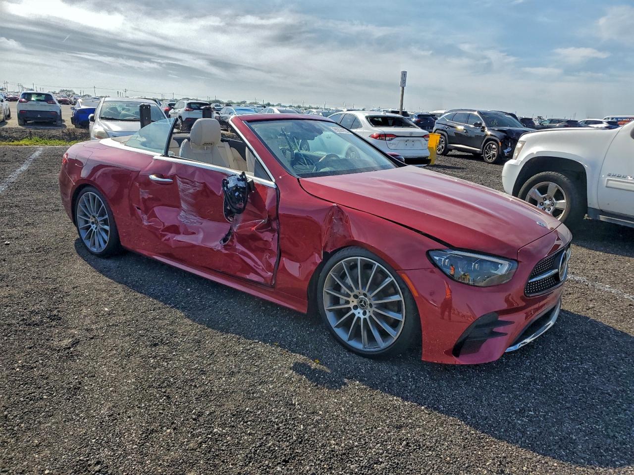 2023 MERCEDES-BENZ E 450 photo 4
