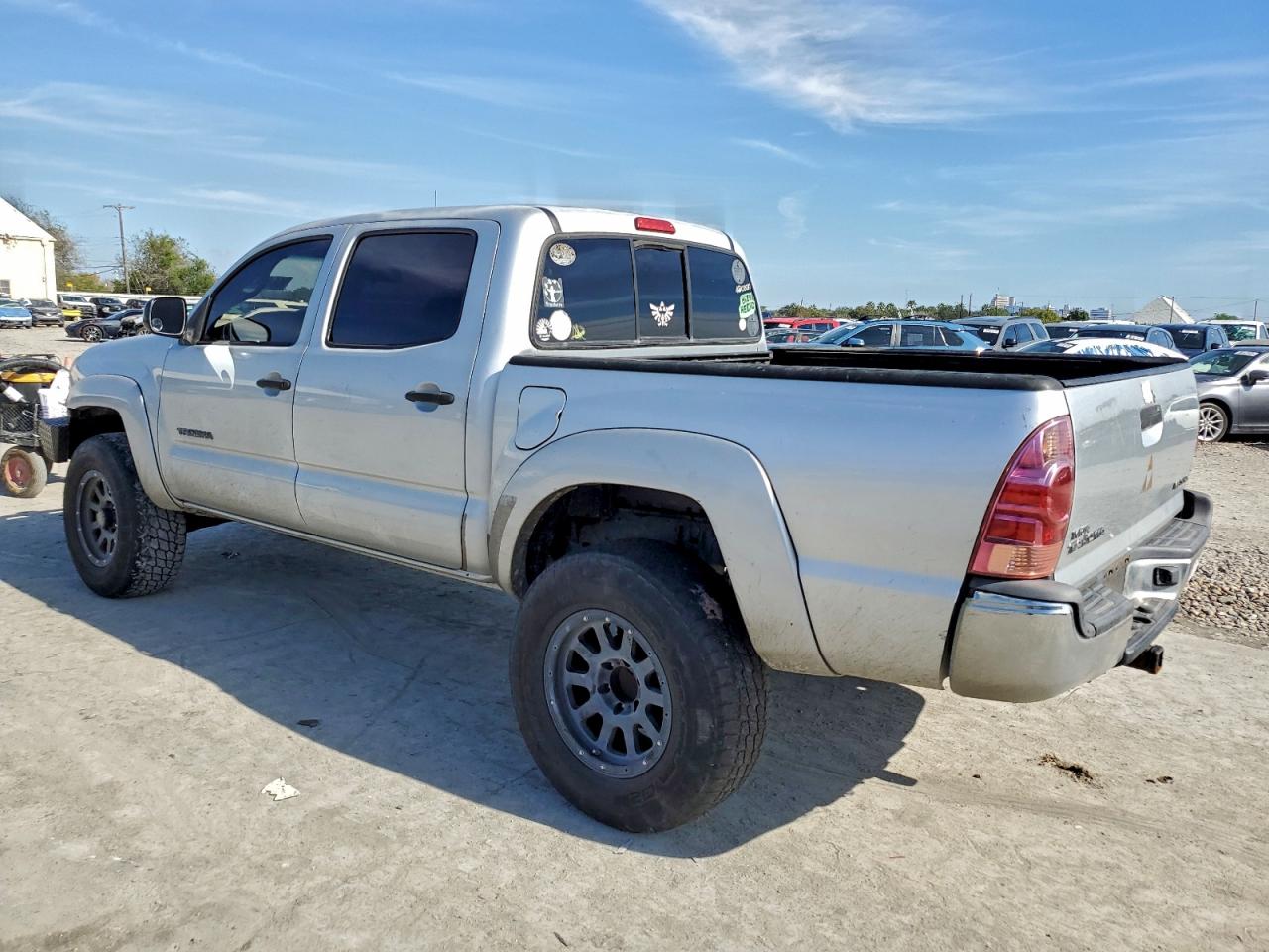 2008 TOYOTA TACOMA DOUBLE CAB photo 2