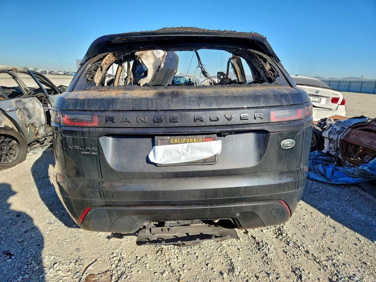 2019 LAND ROVER RANGE ROVER VELAR R-DYNAMIC SE photo 6