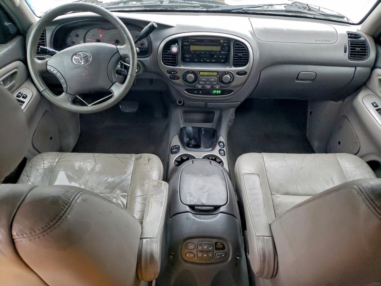 2004 TOYOTA SEQUOIA LIMITED photo 8