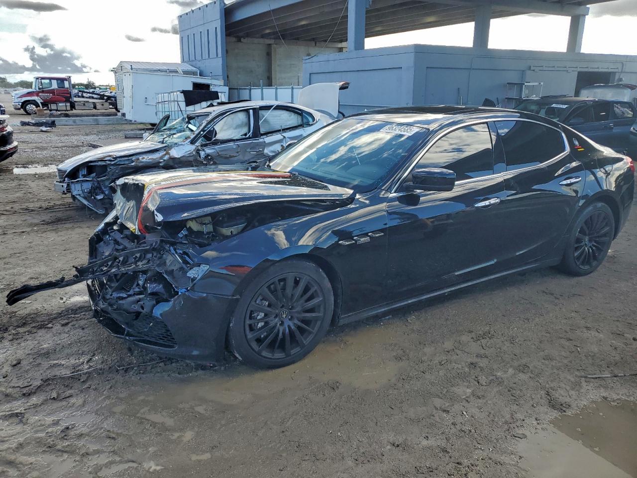 2016 MASERATI GHIBLI