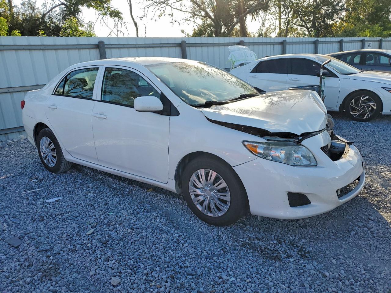 2010 TOYOTA COROLLA BASE photo 4