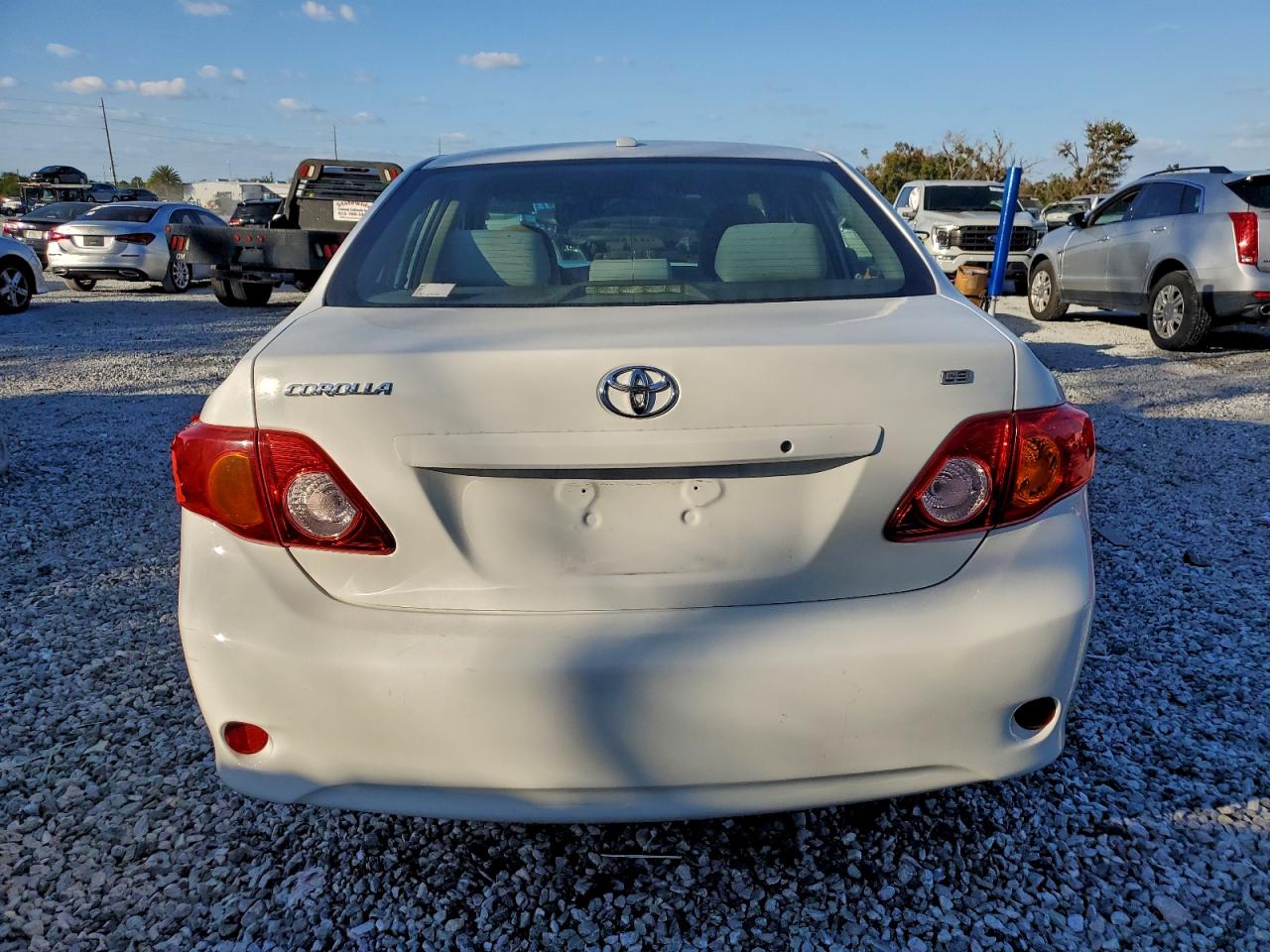 2010 TOYOTA COROLLA BASE photo 6