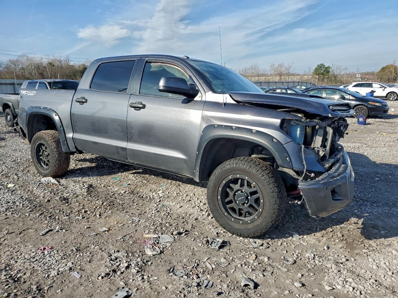 2018 TOYOTA TUNDRA CREWMAX SR5 photo 4