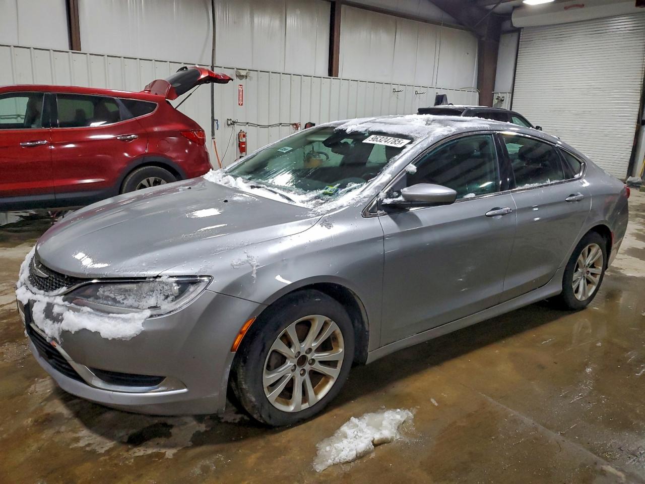 2015 CHRYSLER 200 LIMITED — REAR END damage — photo 1