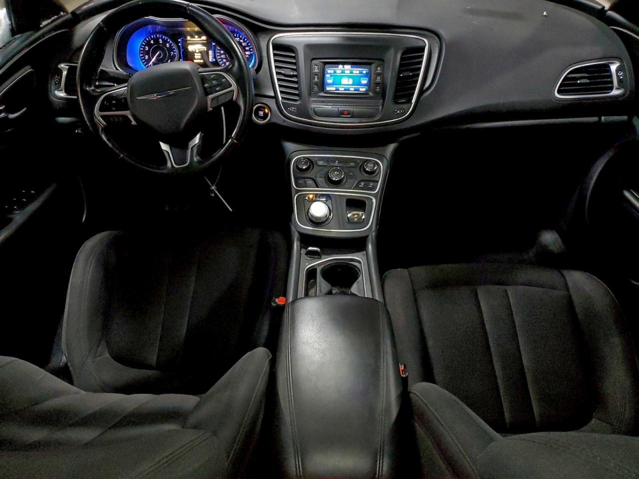 2015 CHRYSLER 200 LIMITED photo 8