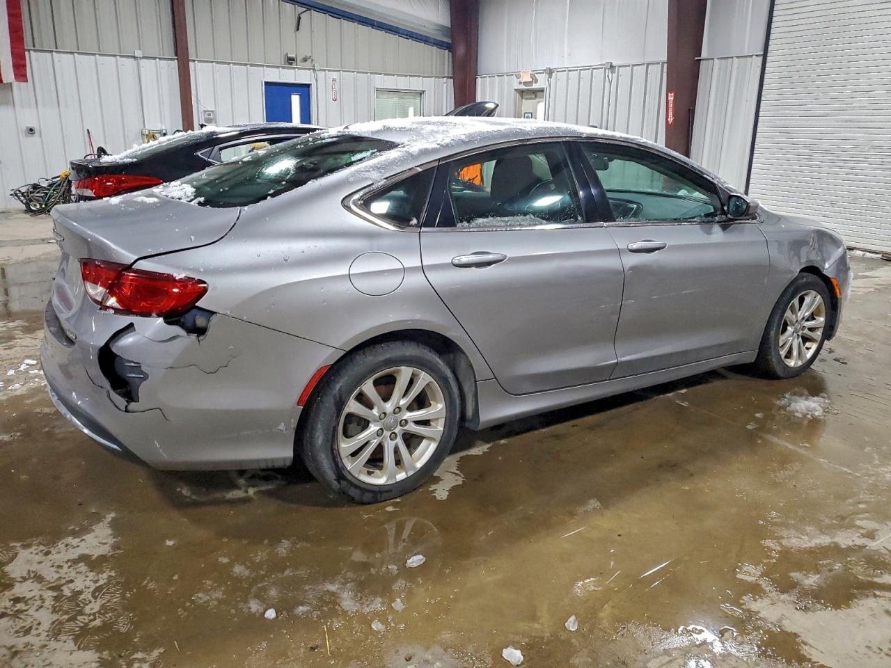 2015 CHRYSLER 200 LIMITED photo 3