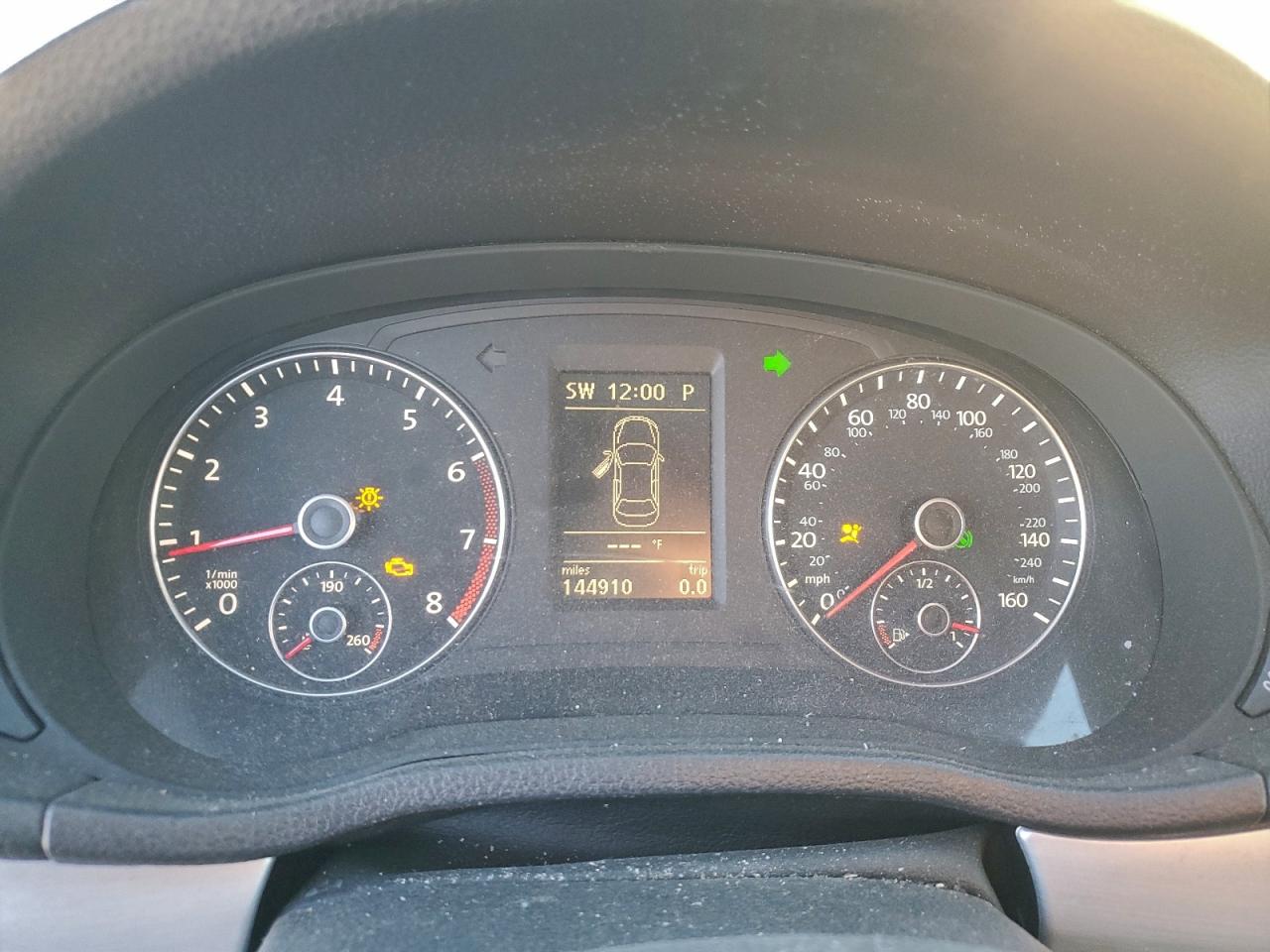 2012 VOLKSWAGEN PASSAT SE photo 9