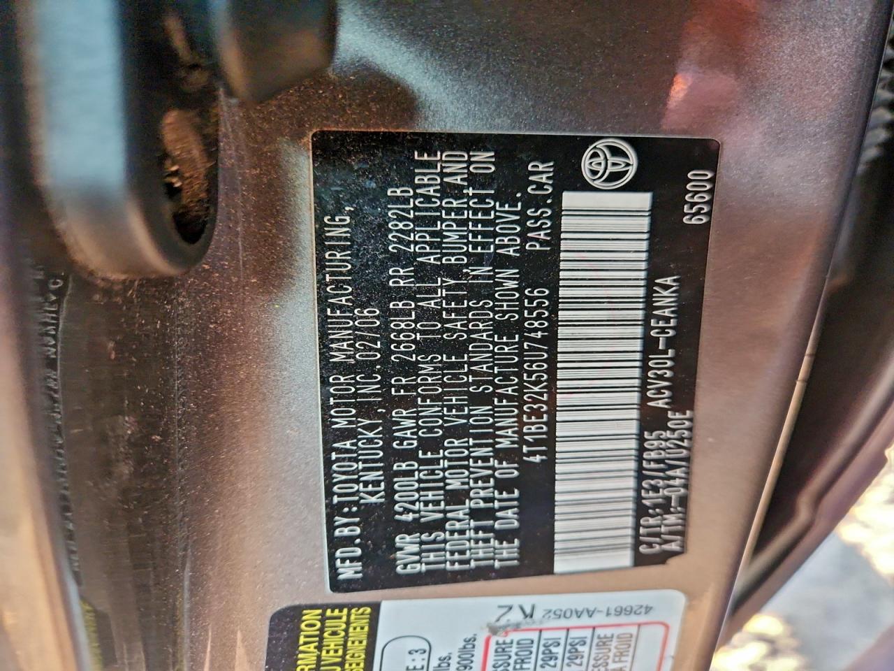2006 TOYOTA CAMRY LE photo 12