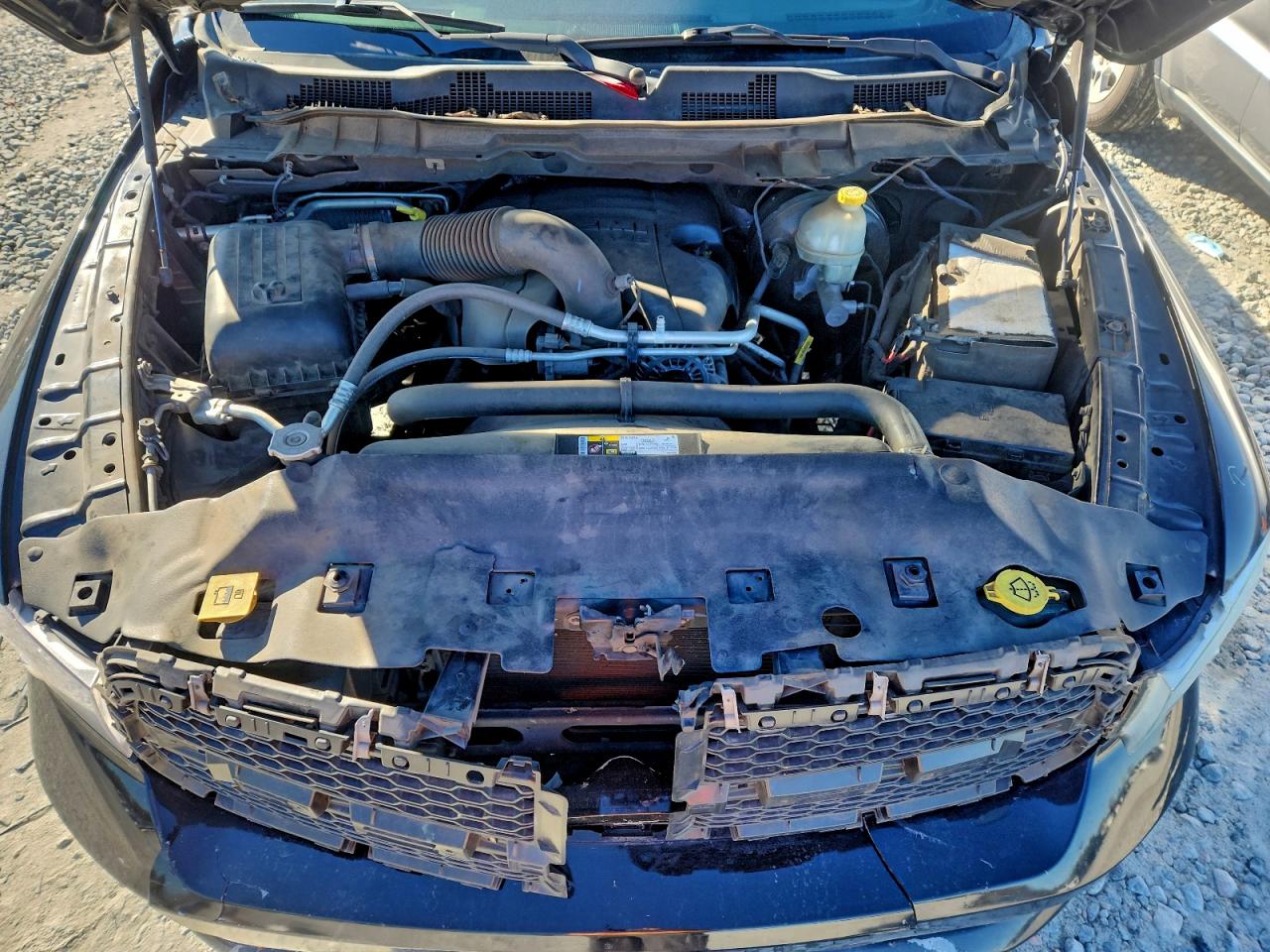 2014 RAM 1500 ST photo 11
