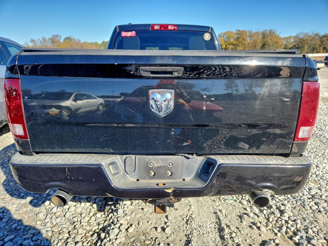 2014 RAM 1500 ST photo 6