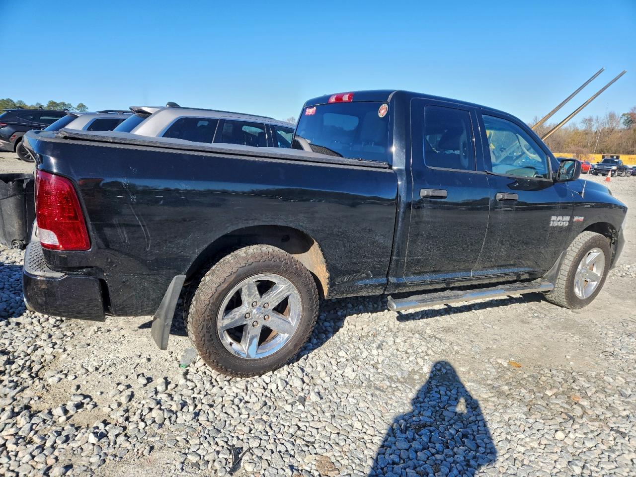 2014 RAM 1500 ST photo 3