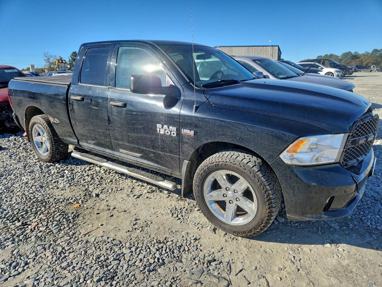 2014 RAM 1500 ST photo 4