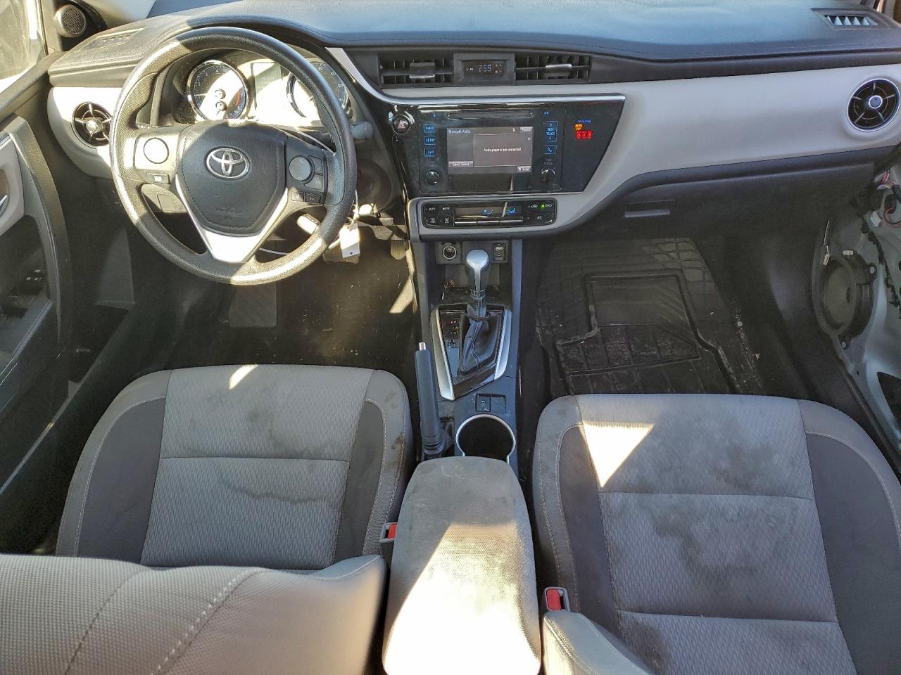 2018 TOYOTA COROLLA L photo 8