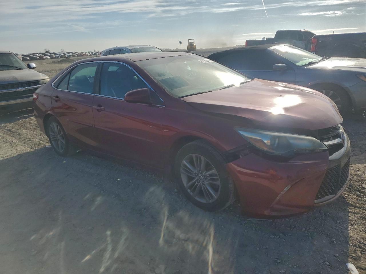 2016 TOYOTA CAMRY LE photo 4