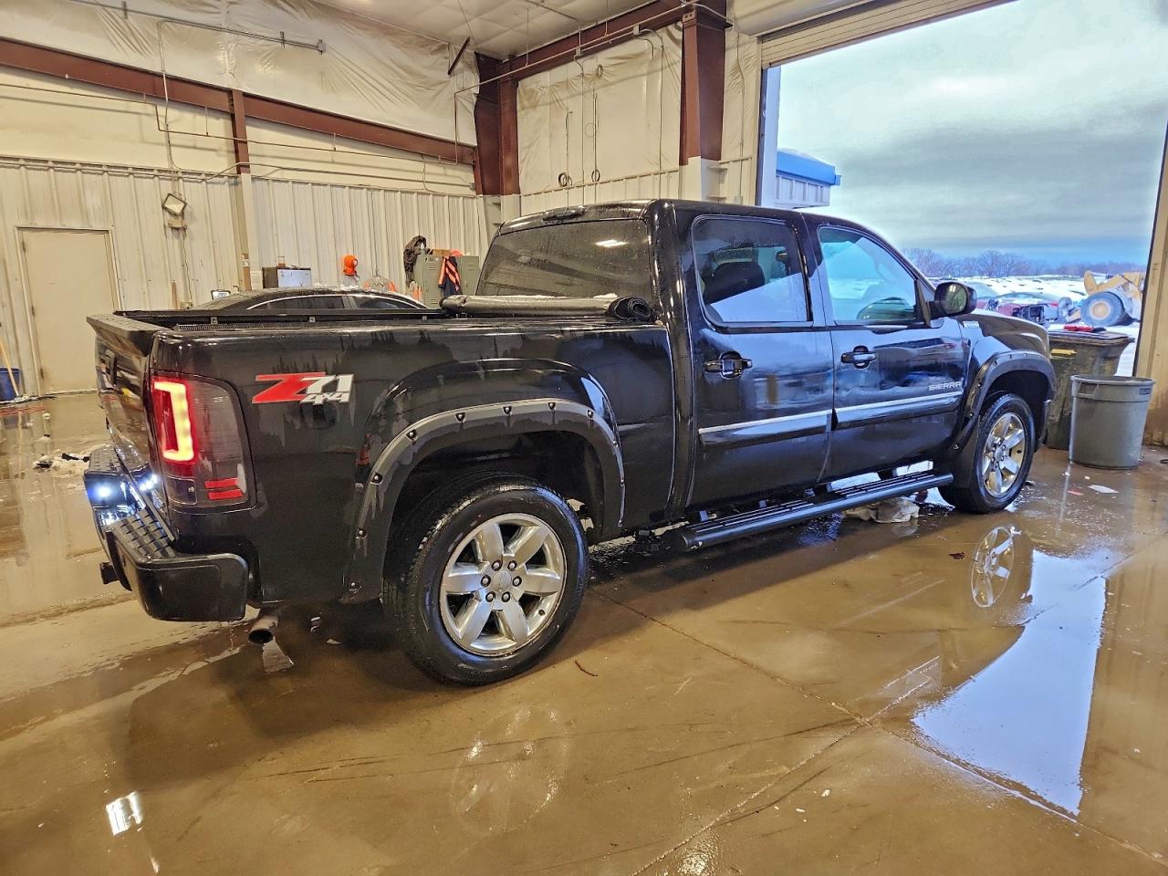 2012 GMC SIERRA K1500 SLE photo 3