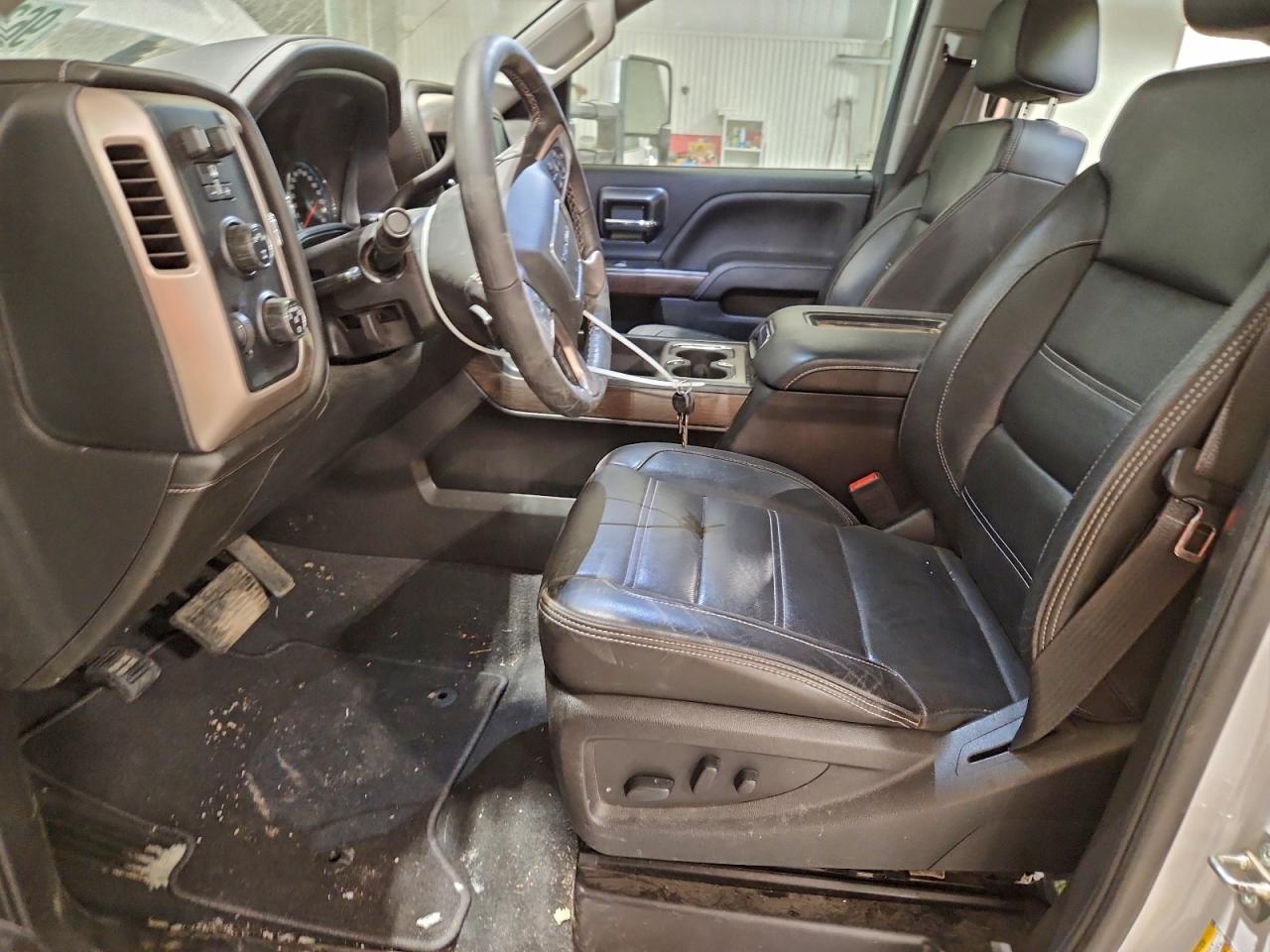 2019 GMC SIERRA K2500 DENALI photo 7