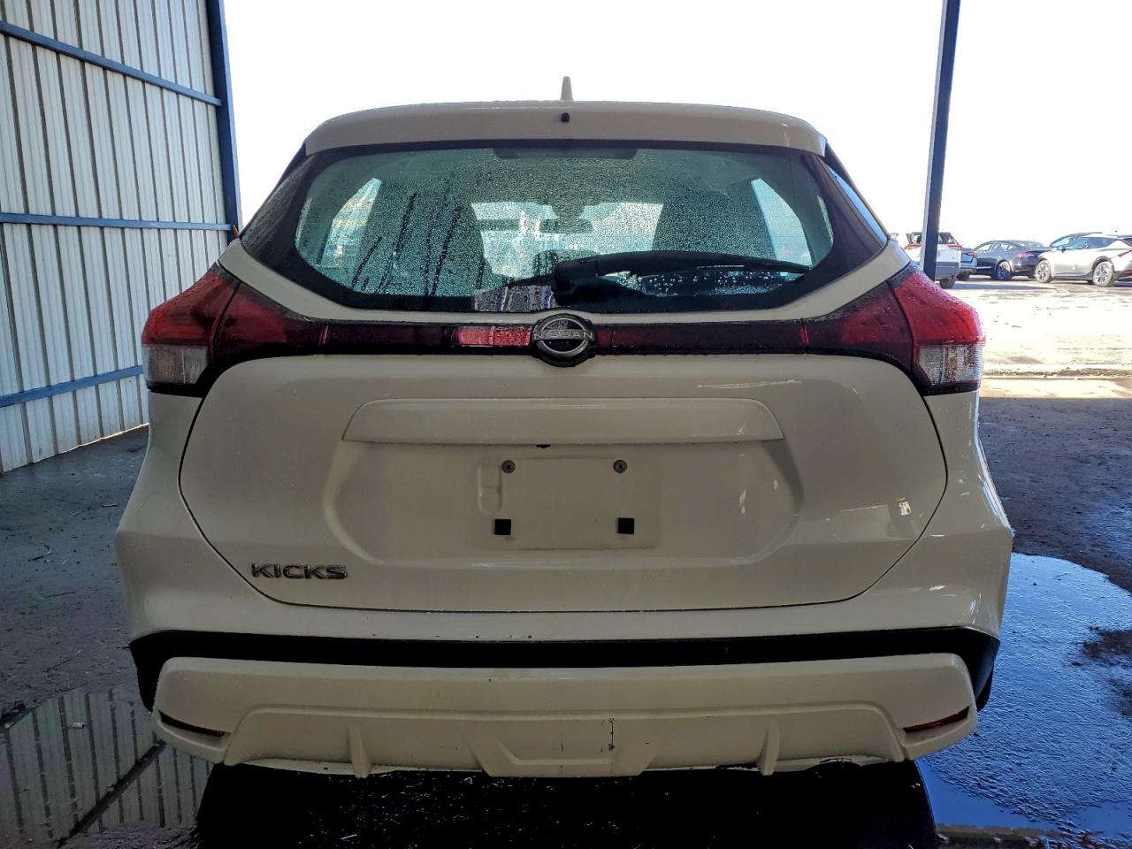 2022 NISSAN KICKS S photo 6