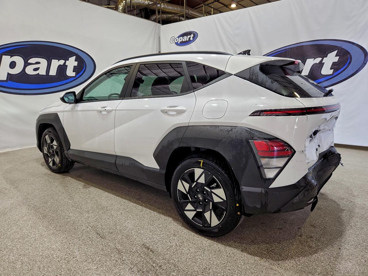 2025 HYUNDAI KONA SEL photo 2