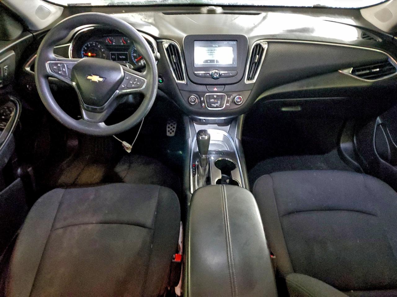 2016 CHEVROLET MALIBU LT photo 8