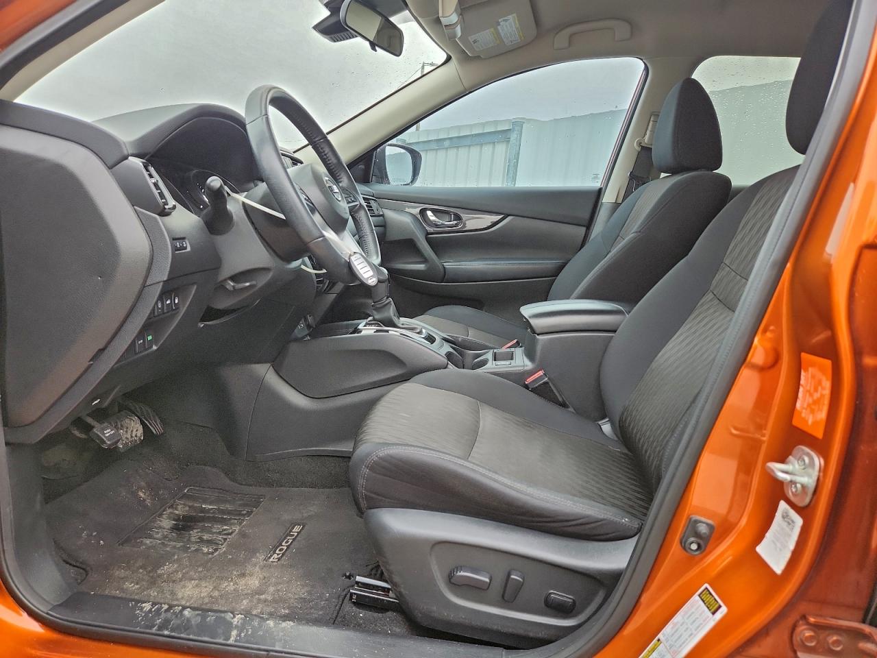 2019 NISSAN ROGUE S photo 7