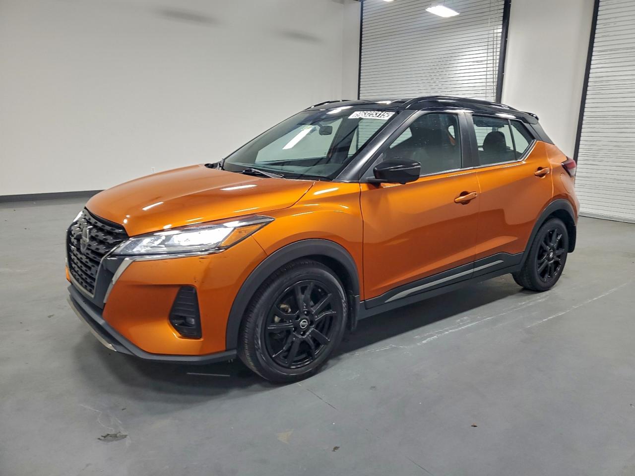 2021 NISSAN KICKS