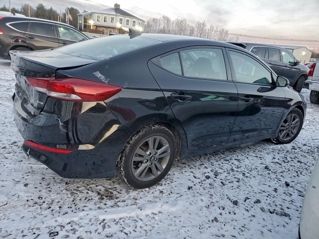 2018 HYUNDAI ELANTRA SEL photo 3